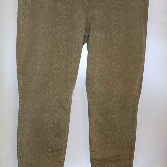 TORRID Animal print jegging - Picture 5 of 6